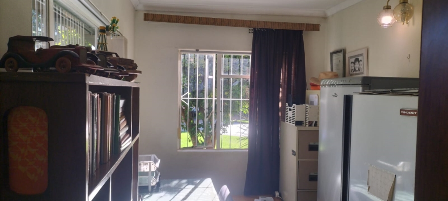 5 Bedroom Property for Sale in Langenhovenpark Free State